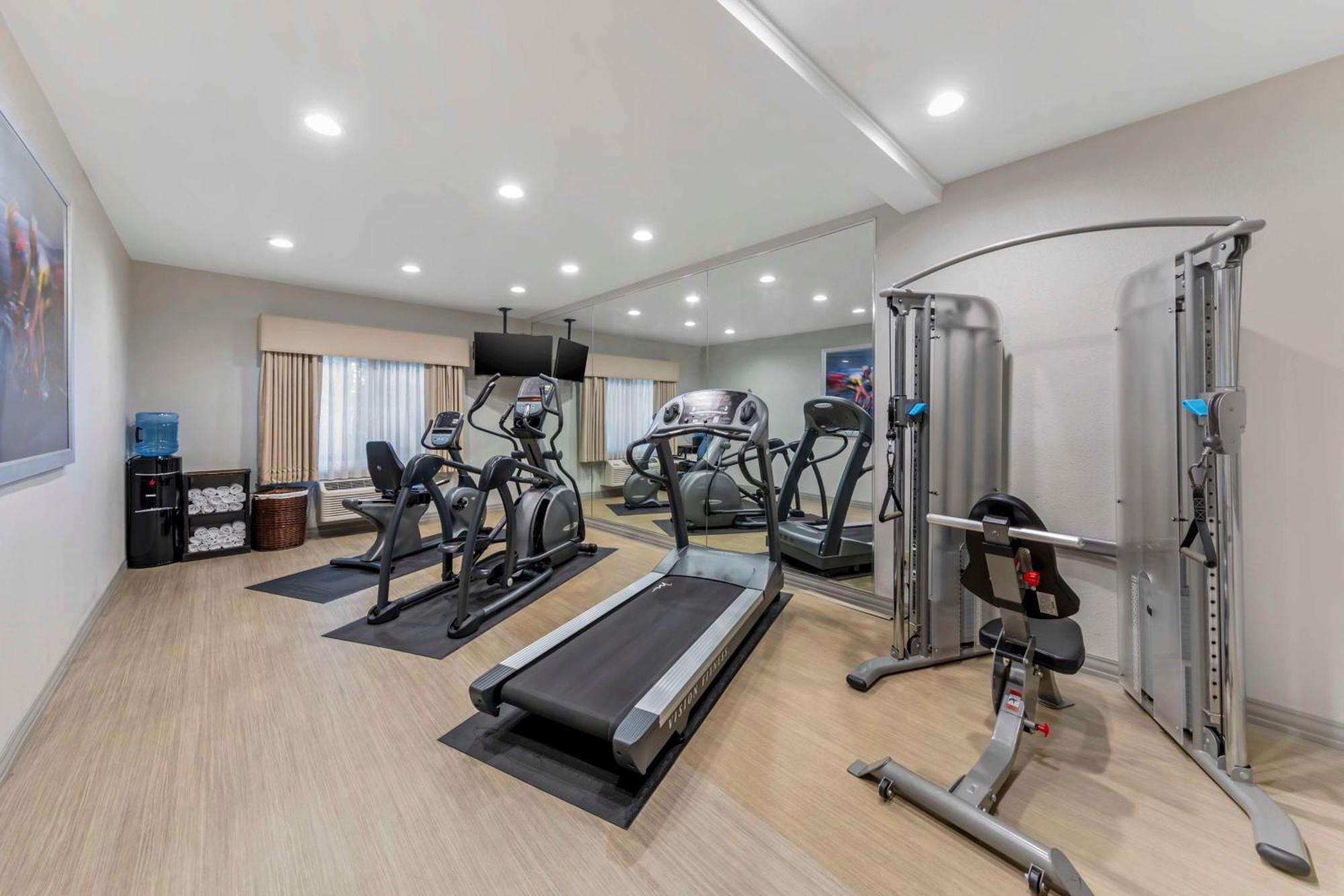 Best Western Plus Executive Inn Rowland Heights Exterior foto