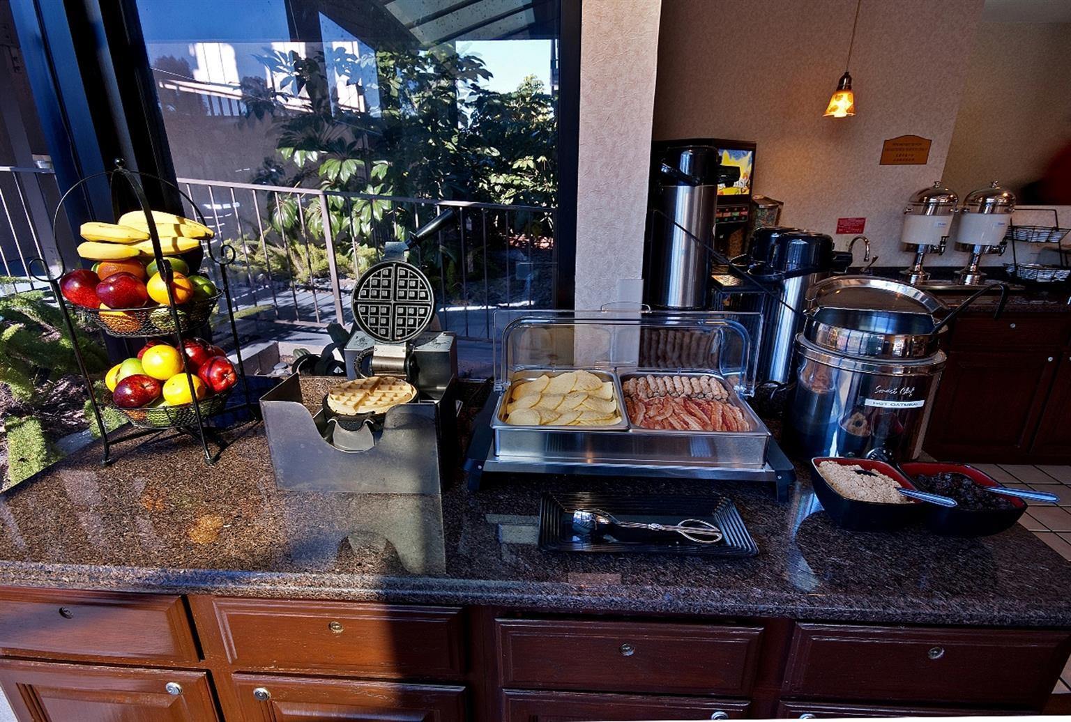 Best Western Plus Executive Inn Rowland Heights Restaurant foto